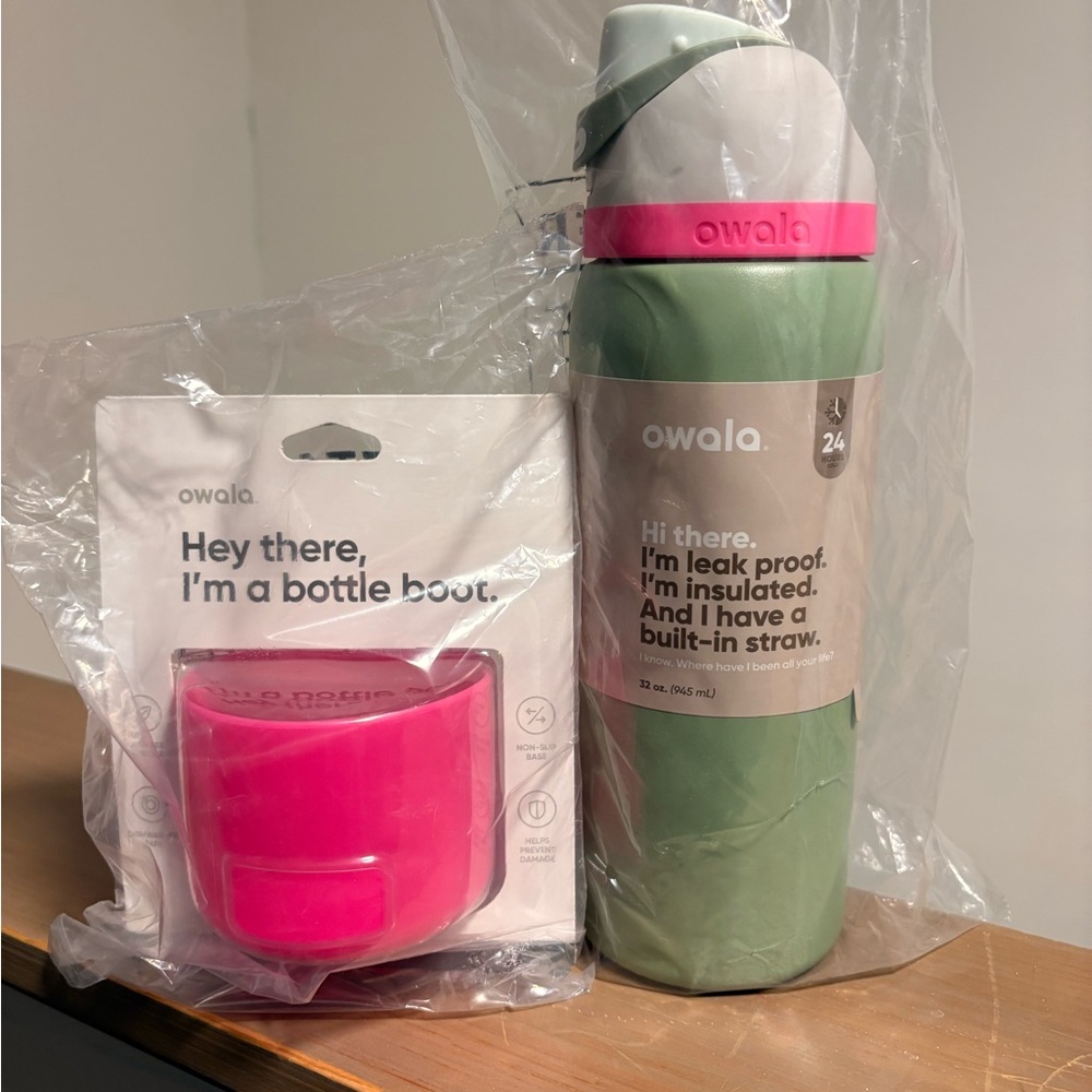 Owala Green & Pink Insulated Water Bottle with Pink Bottle Boot